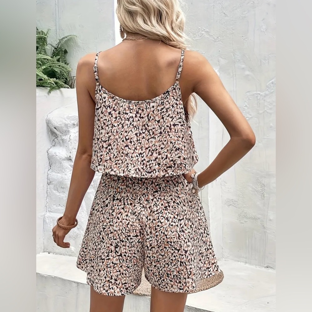 Romper - Picture 2 of 3